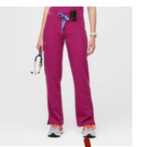 Figs Kade cargo pants in raspberry sorbet